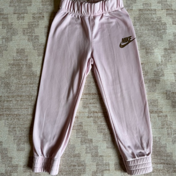 Nike Kids Light Pink Sweatpants size 4T - Picture 1 of 3